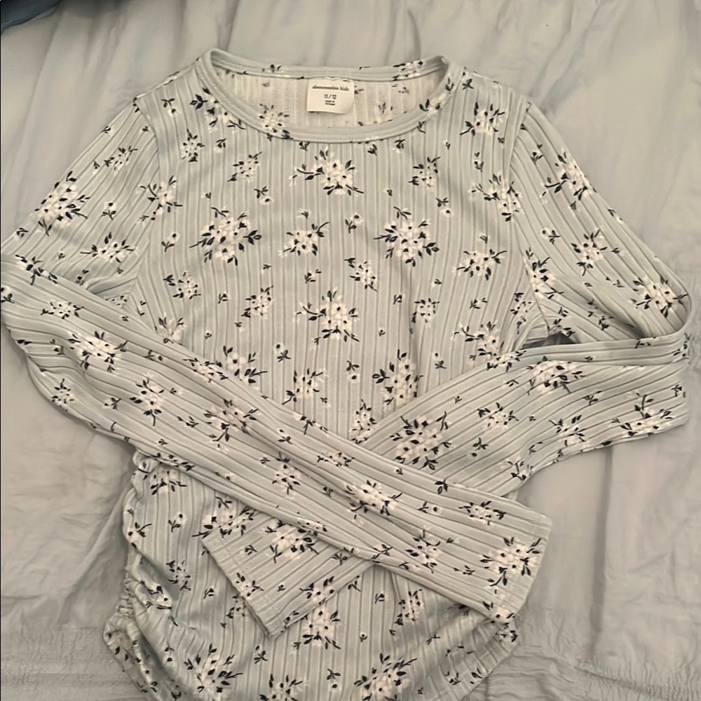 Floral Long Sleeve top